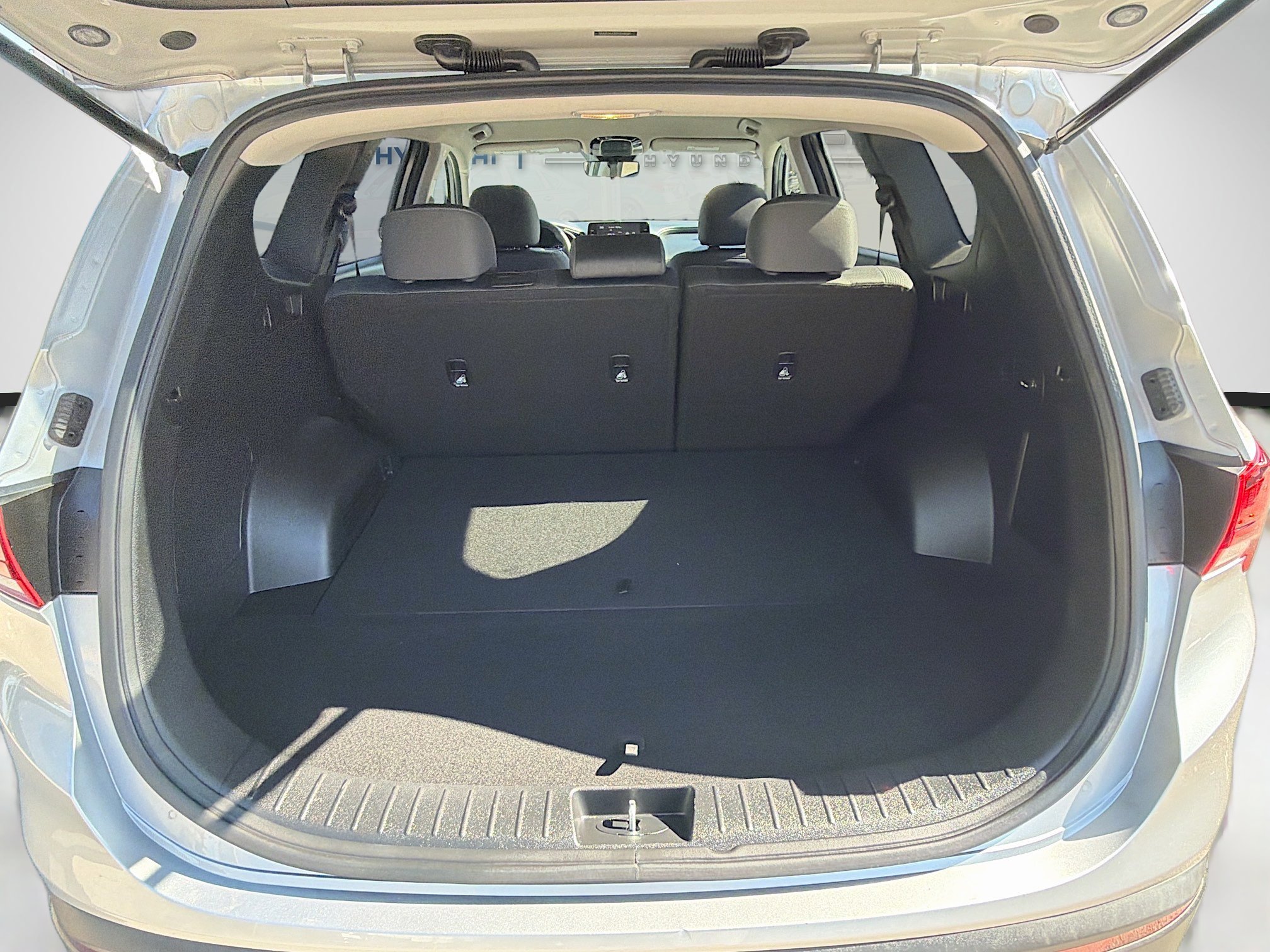 Used 2023 Hyundai Santa Fe SE image 24