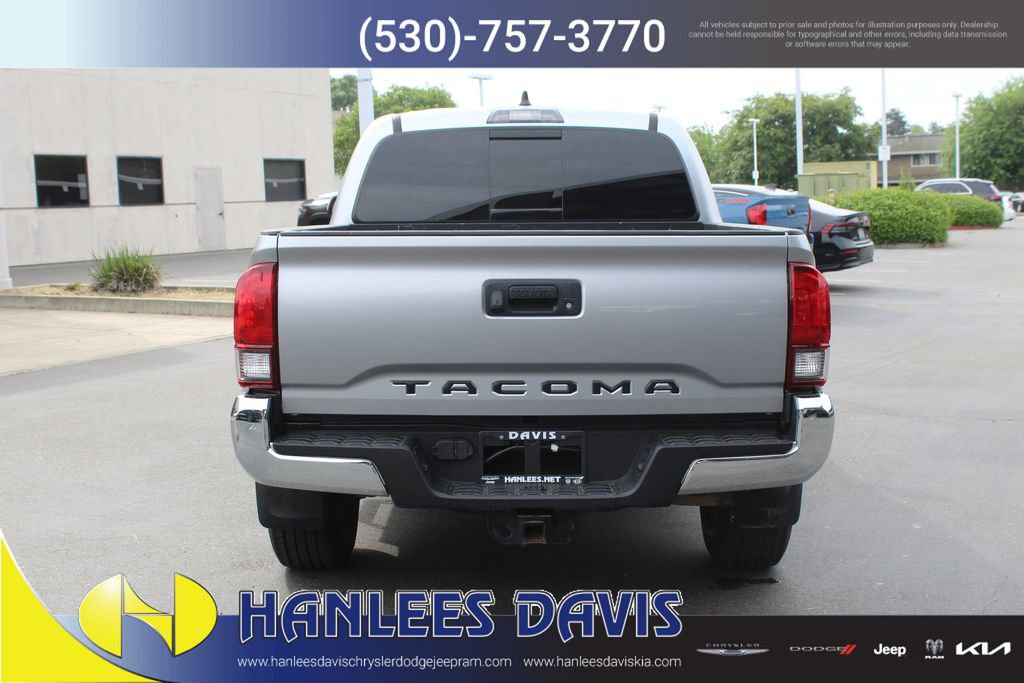 Used 2022 Toyota Tacoma SR5 image 8