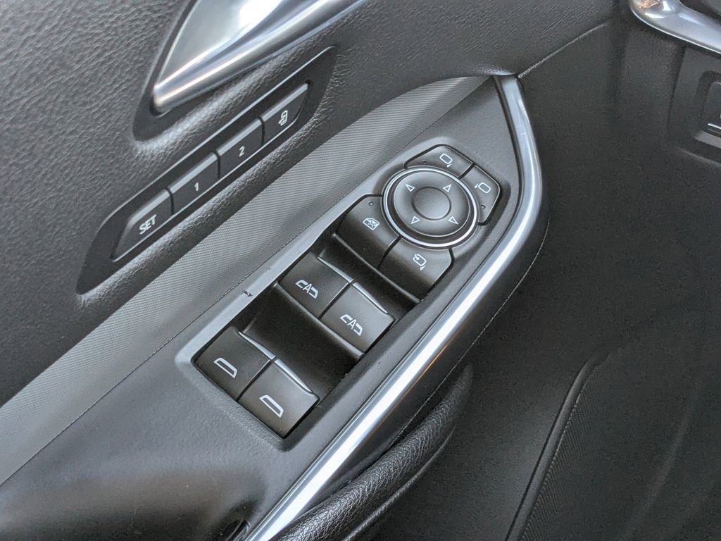 Used 2021 Cadillac XT4 Premium Luxury FWD image 20
