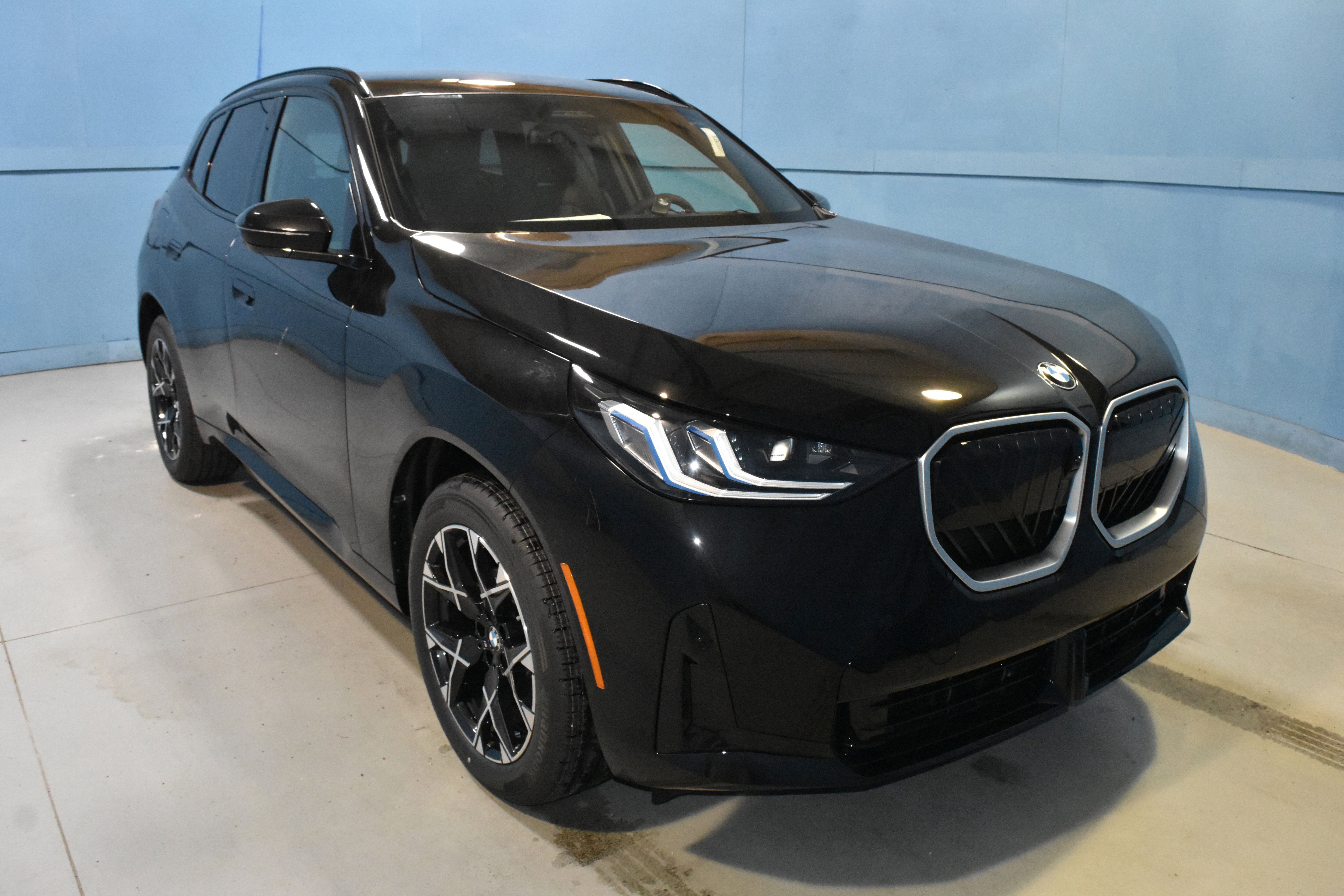 New 2026 BMW X3 xDrive30i w/ Premium Package AWD/4WD image 1