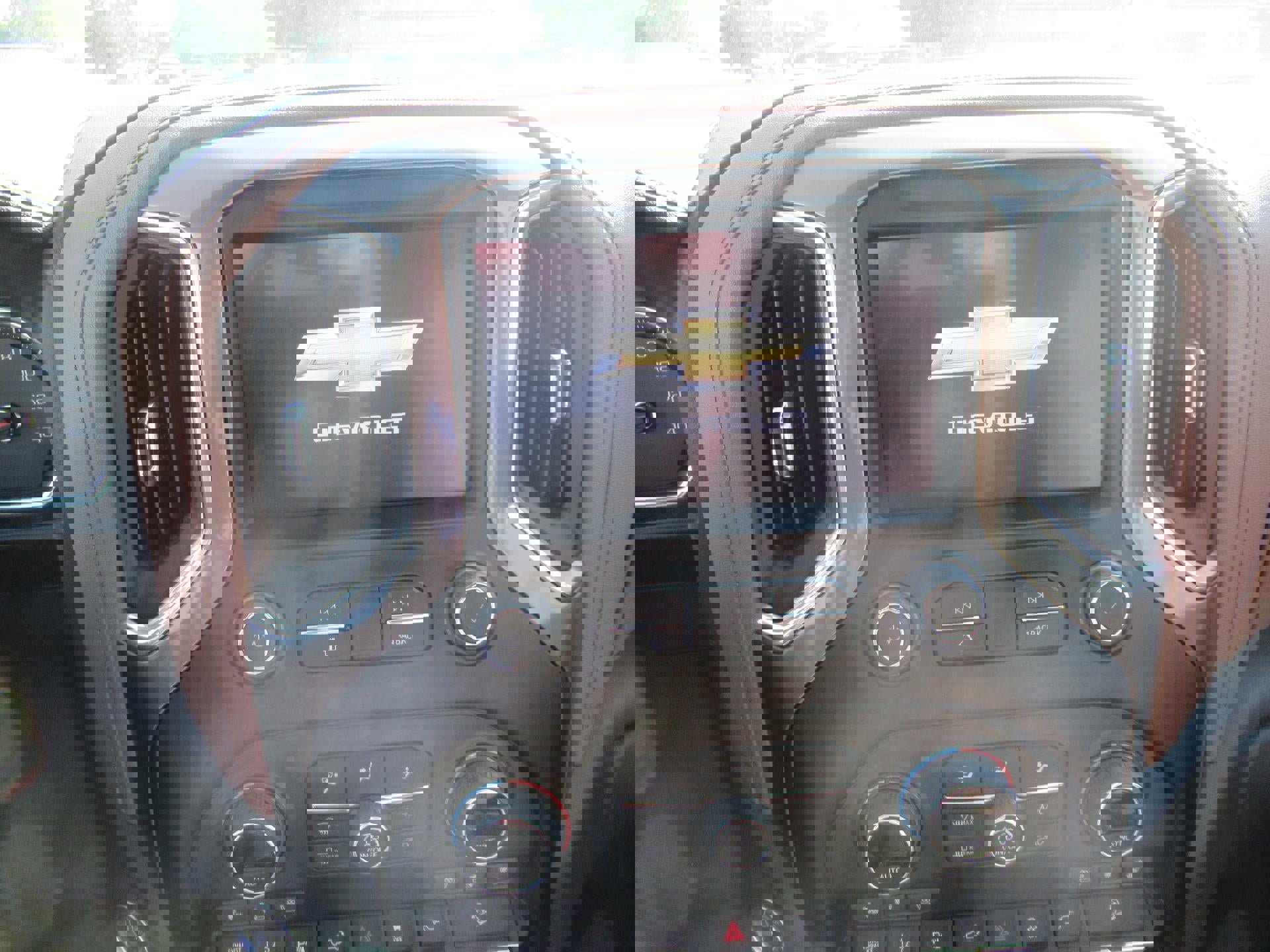 Certified 2023 Chevrolet Silverado 3500 High Country w/ Technology Package image 14