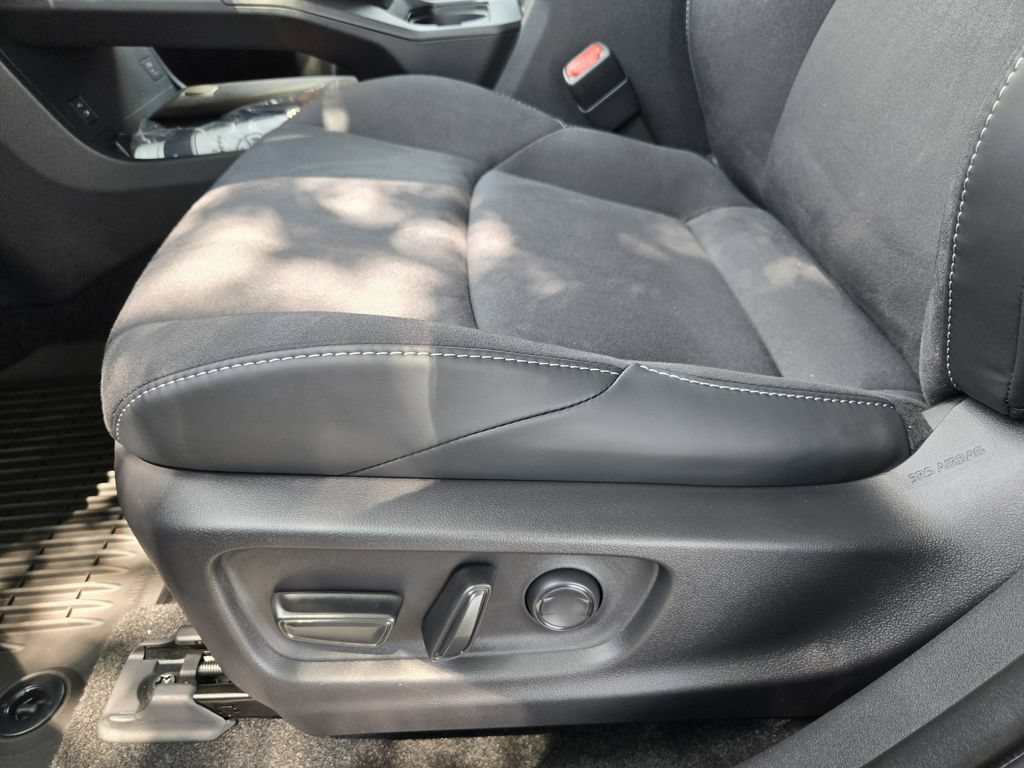 New 2026 Toyota C-HR AWD/4WD image 18
