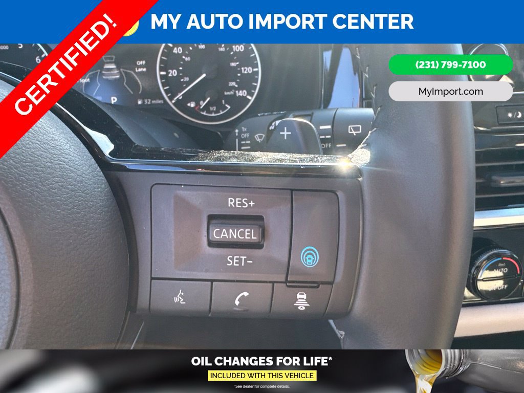 Certified 2025 Nissan Pathfinder SL w/ SL Premium Package AWD/4WD image 17
