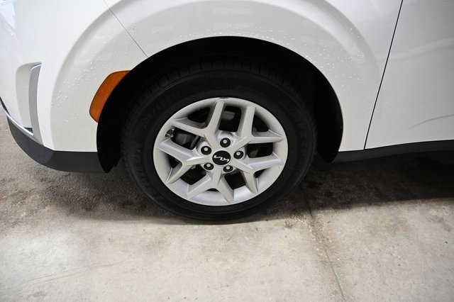 Used 2023 Kia Soul S image 28