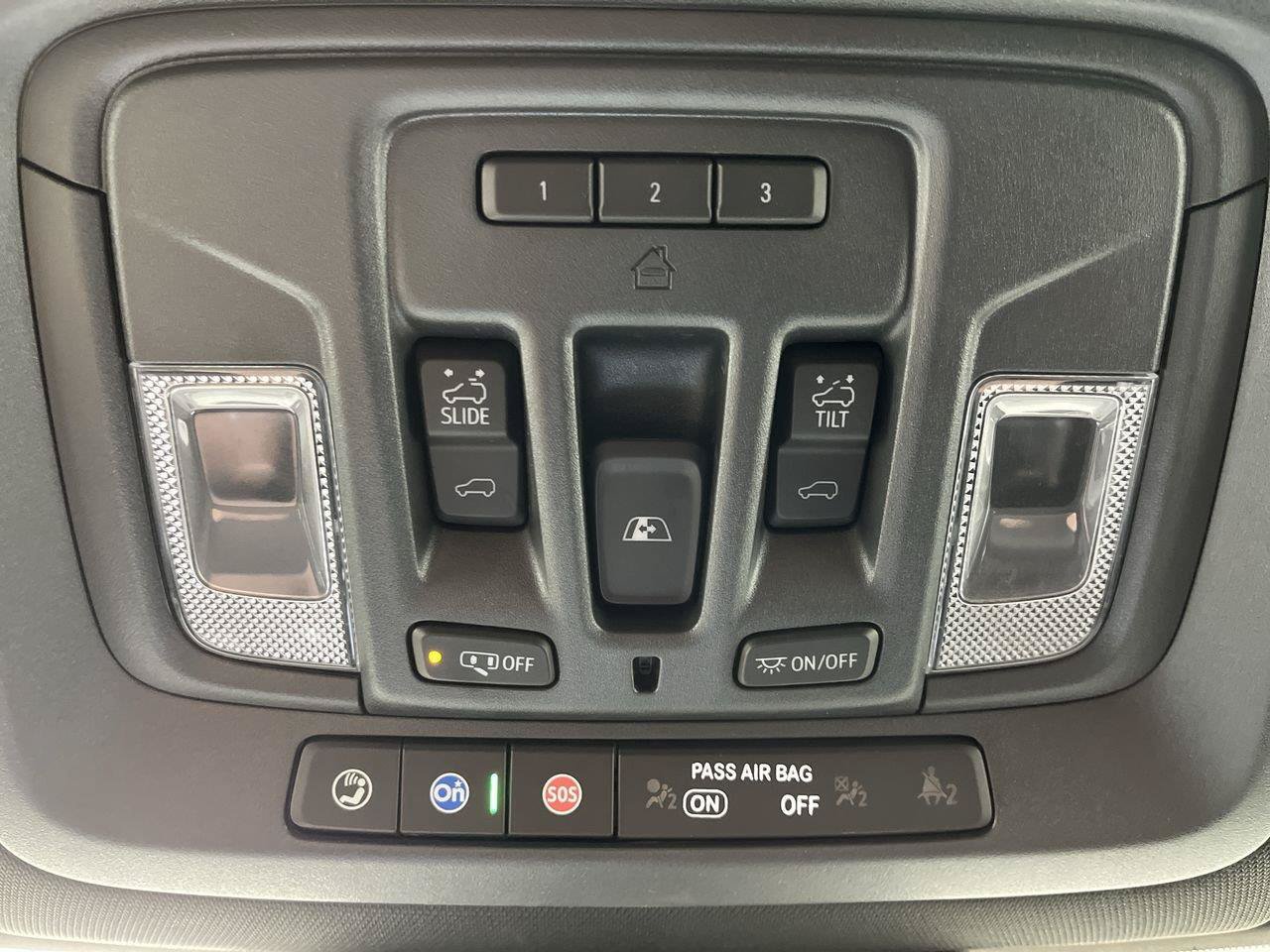 Certified 2025 GMC Sierra 2500 AT4 w/ AT4 Premium Plus Package AWD/4WD image 31