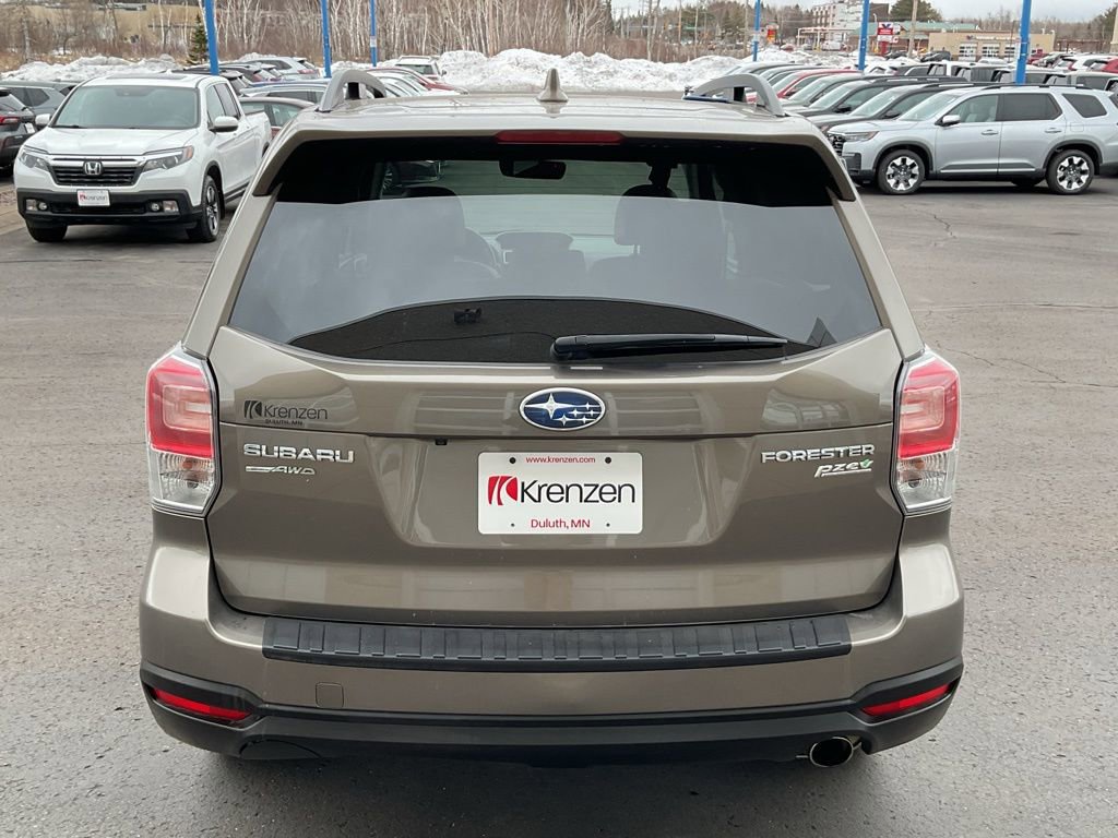 Used 2017 Subaru Forester 2.5i Touring w/ Popular Package #2 image 6