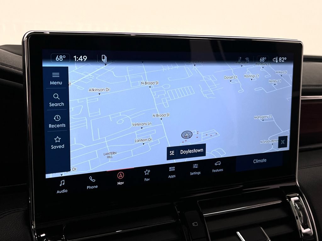 Used 2022 Lincoln Navigator L Reserve AWD/4WD image 21
