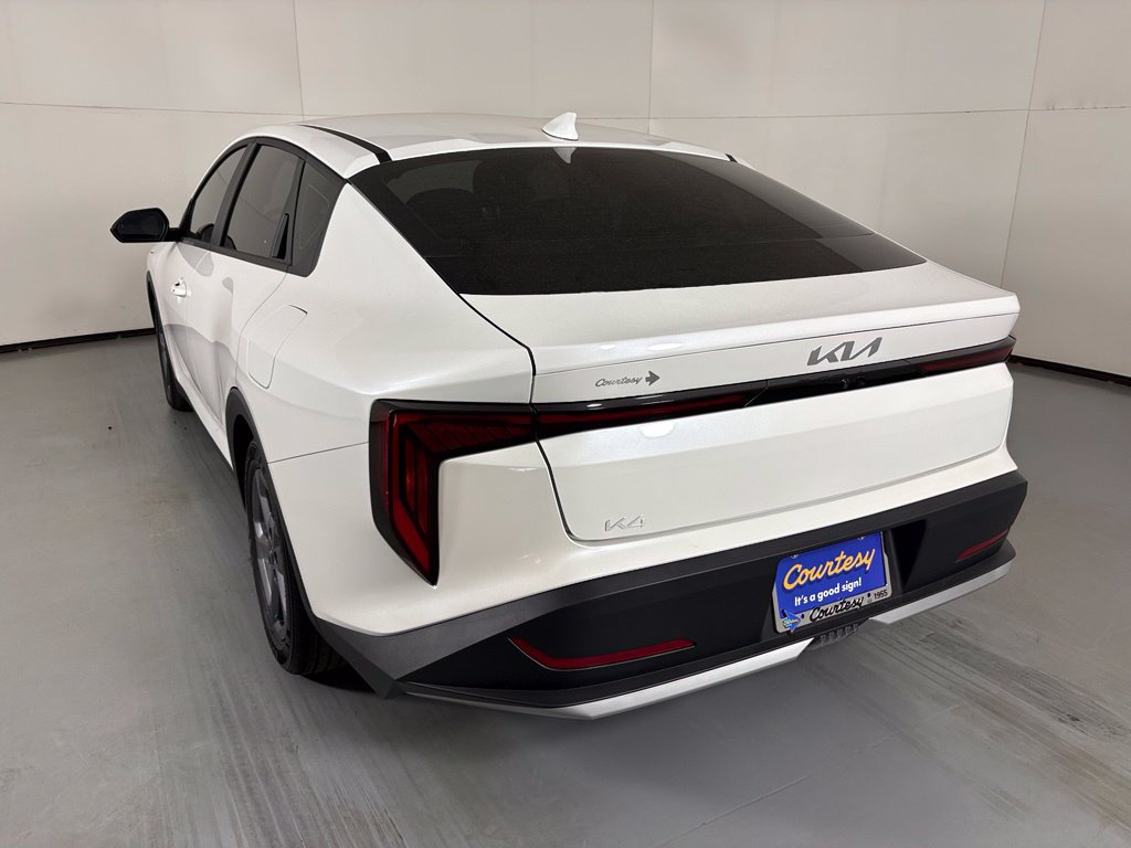 New 2026 Kia K4 FWD image 6