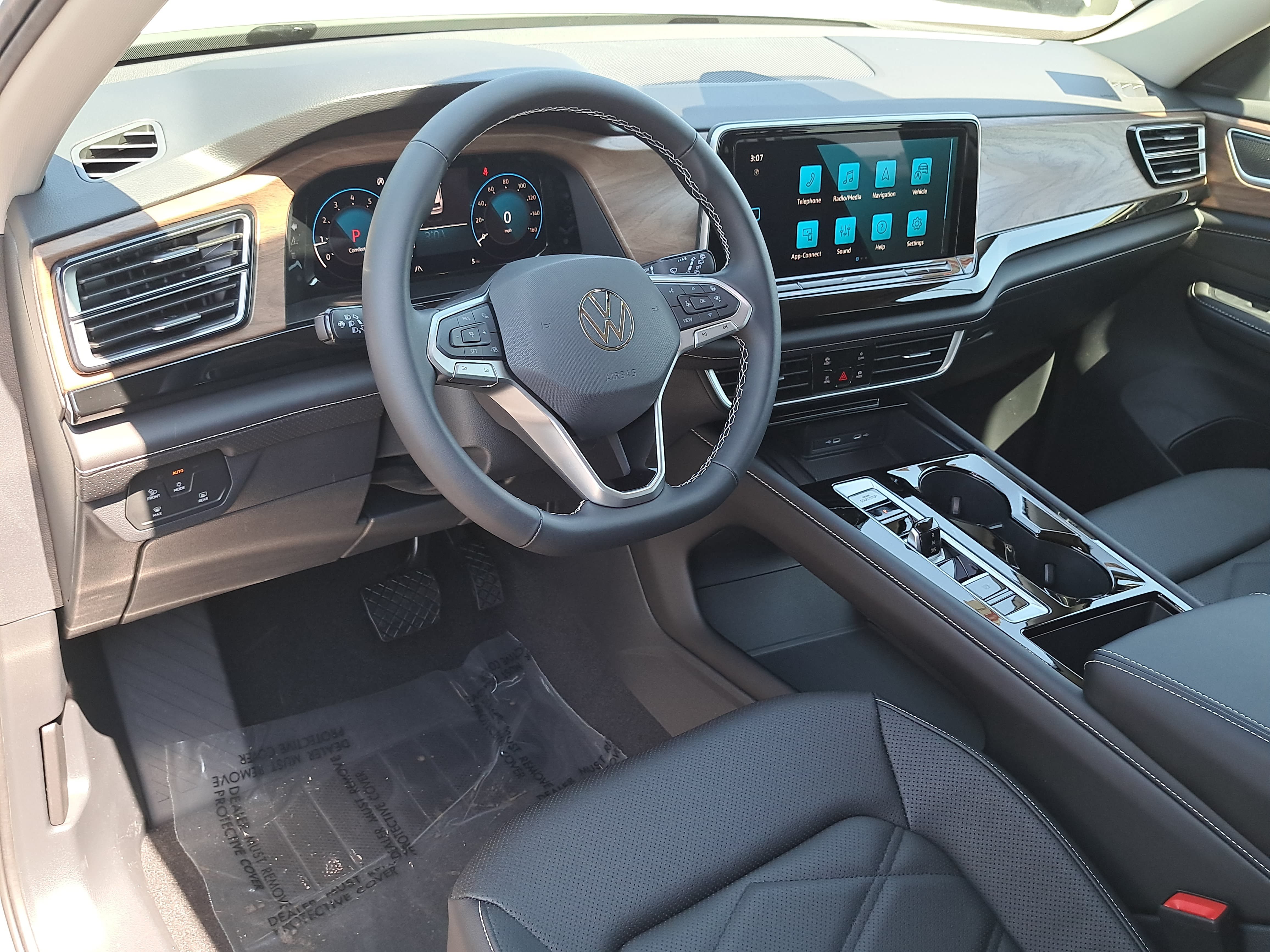 New 2026 Volkswagen Atlas SE AWD/4WD image 17