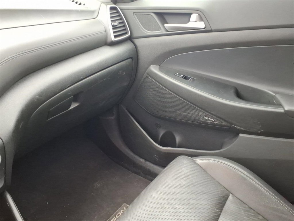 Used 2021 Hyundai Tucson Limited image 23