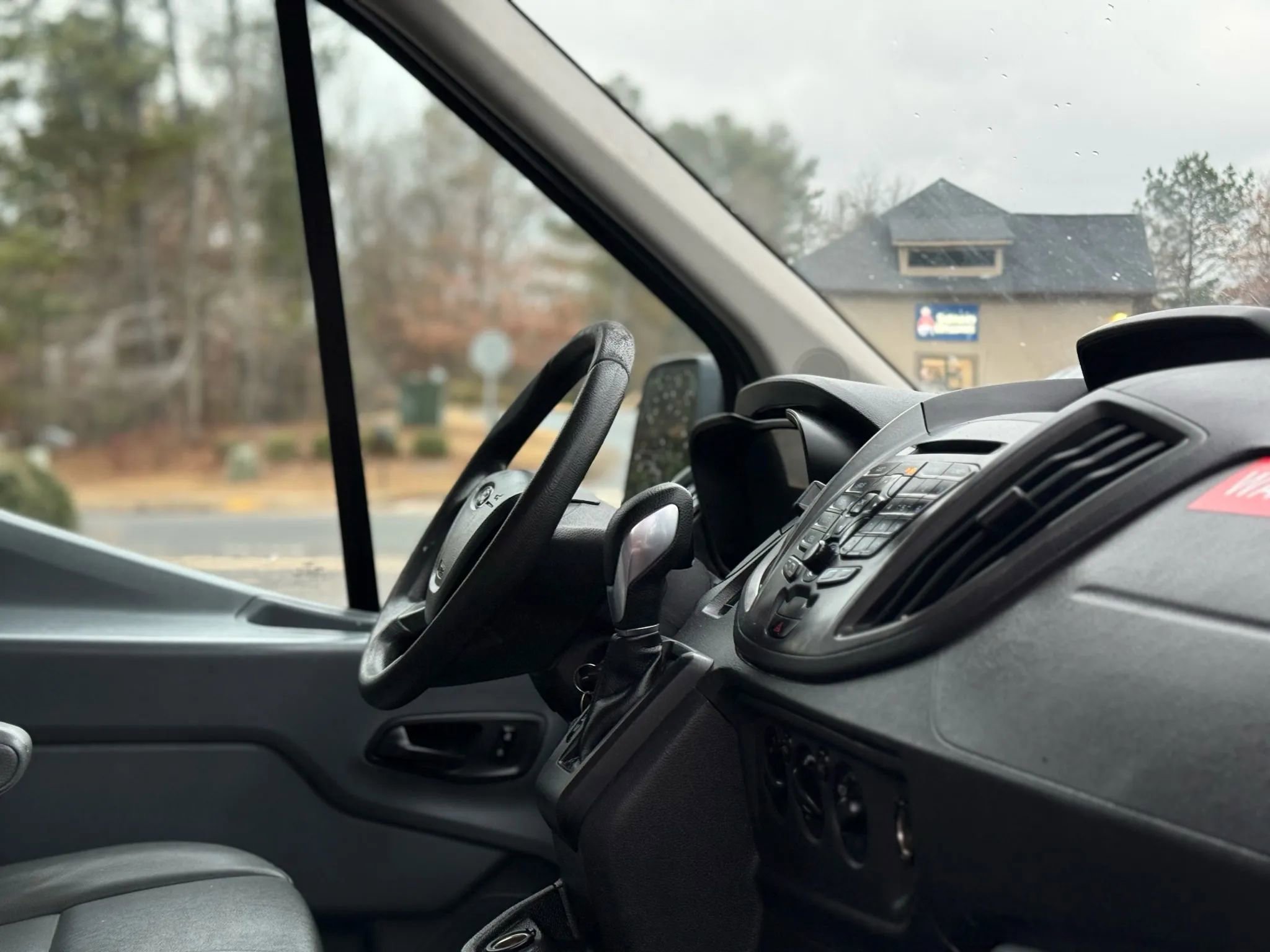 Used 2018 Ford Transit 150 148 Medium Roof image 19