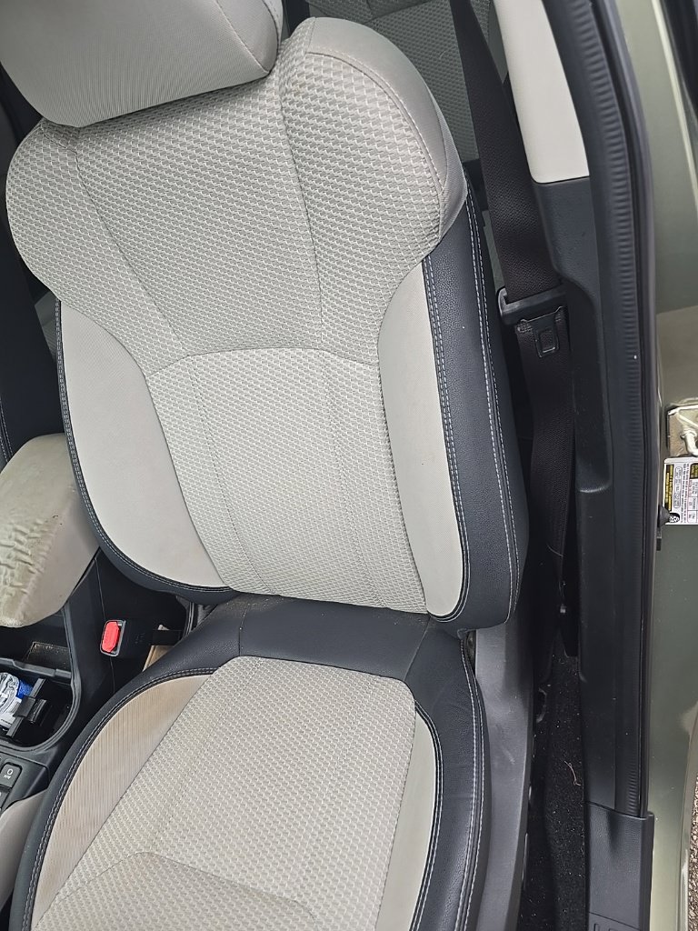 Used 2021 Subaru Forester Premium AWD/4WD image 9
