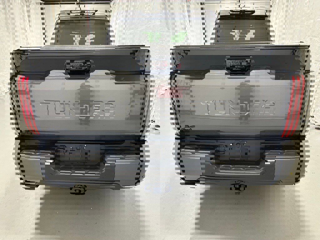 Used 2025 Toyota Tundra Platinum image 6