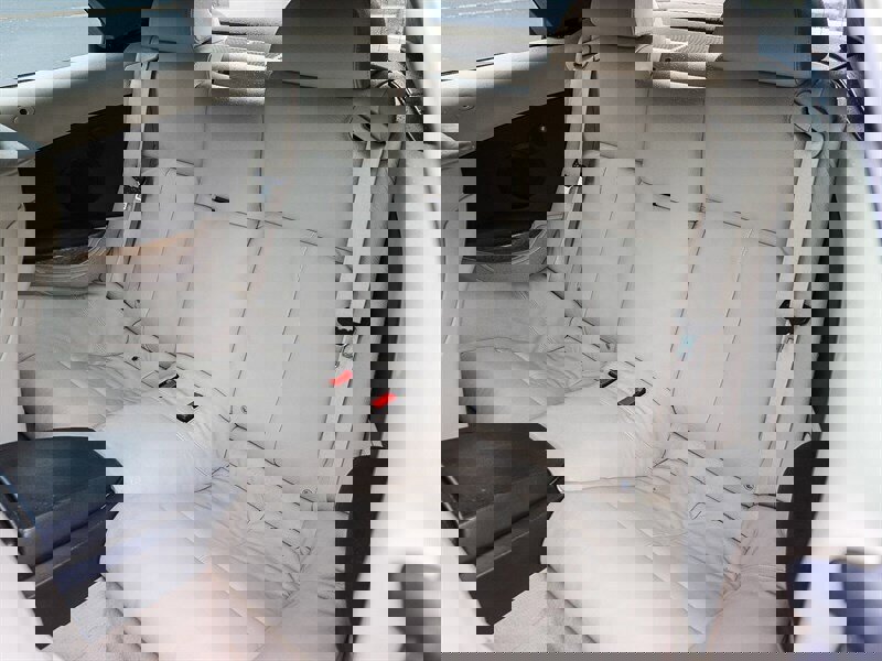 Used 2006 BMW 650i Convertible image 26