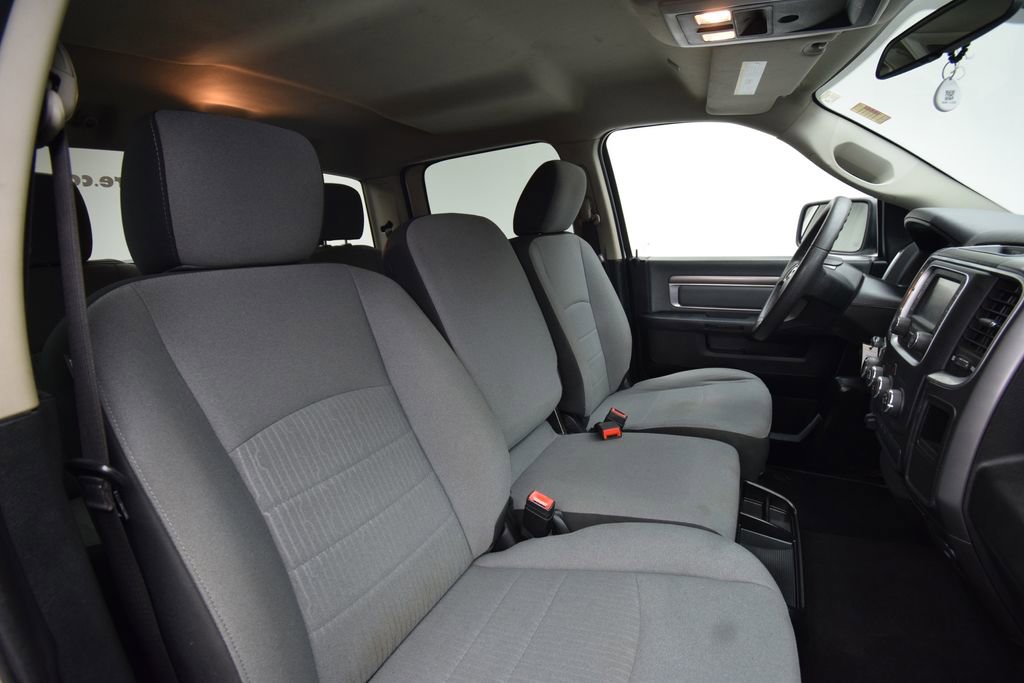 Used 2021 RAM 1500 Classic SLT image 17