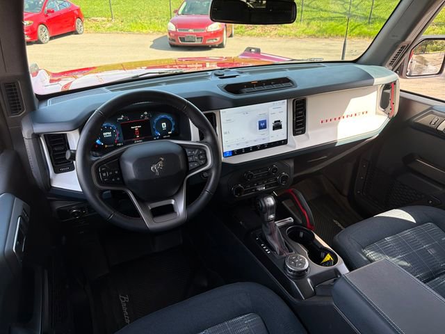 Used 2025 Ford Bronco Heritage Edition AWD/4WD image 42