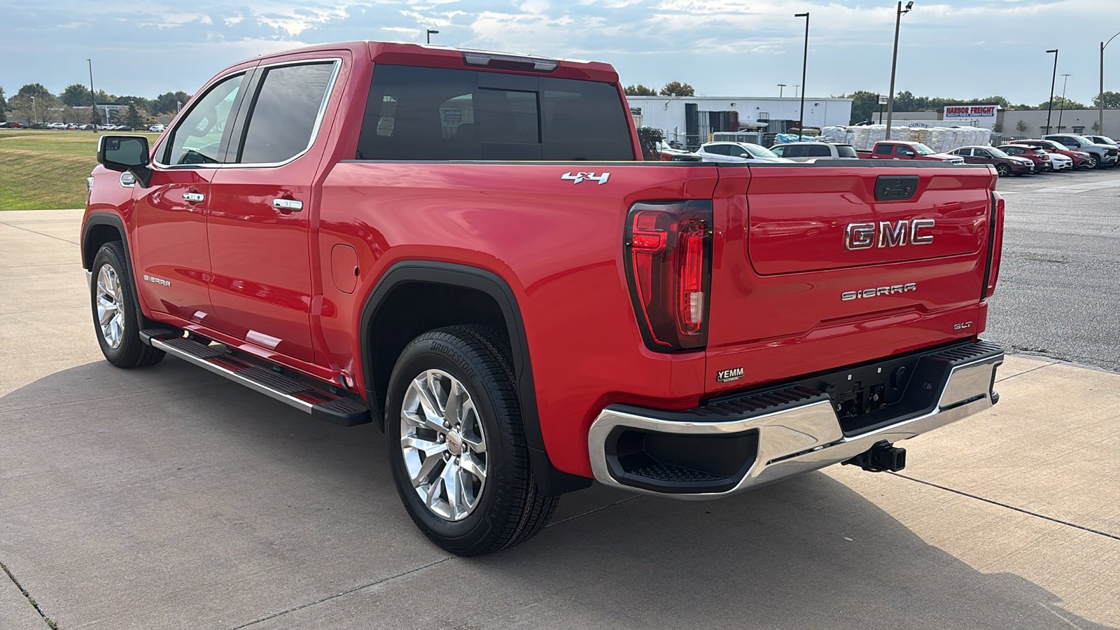 Used 2020 GMC Sierra 1500 SLT w/ SLT Premium Package image 7