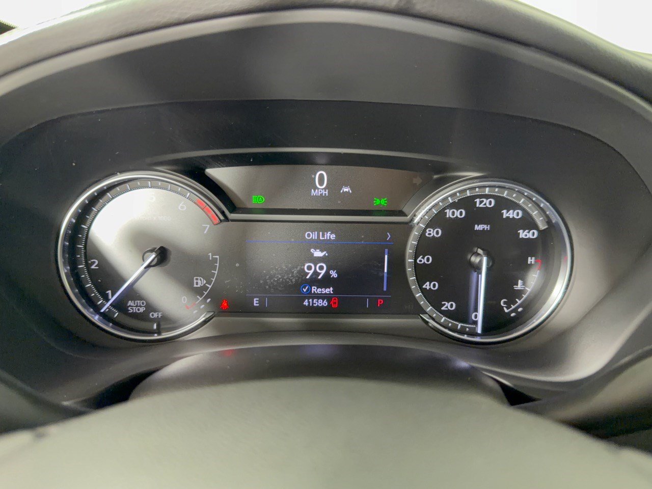 Used 2022 Cadillac XT4 Luxury w/ Cold Weather Package FWD image 26