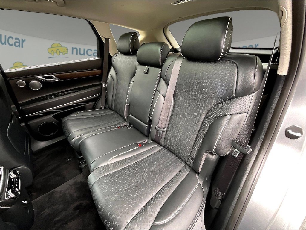 Used 2024 Genesis GV80 2.5T w/ Prestige Package AWD/4WD image 15