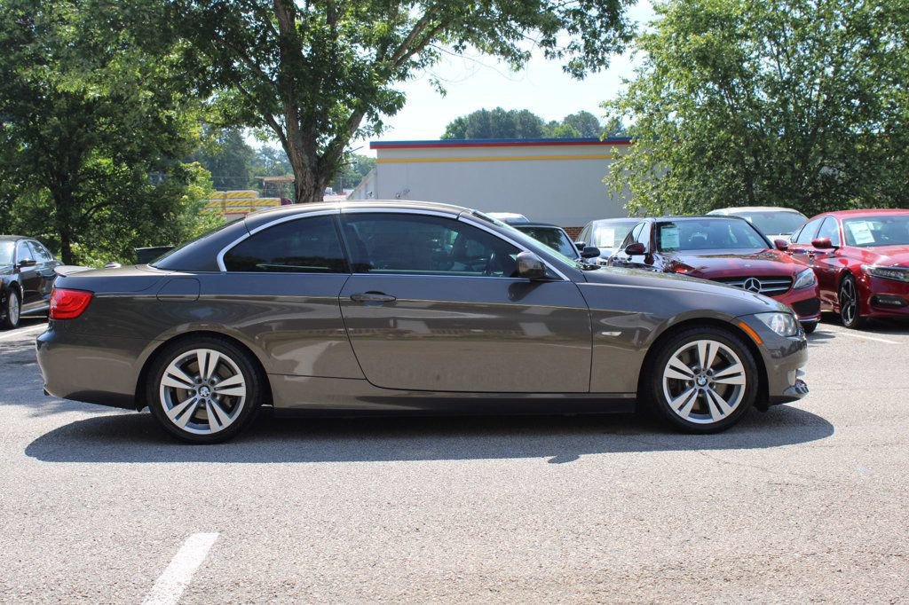 Used 2011 BMW 335i Convertible RWD image 32