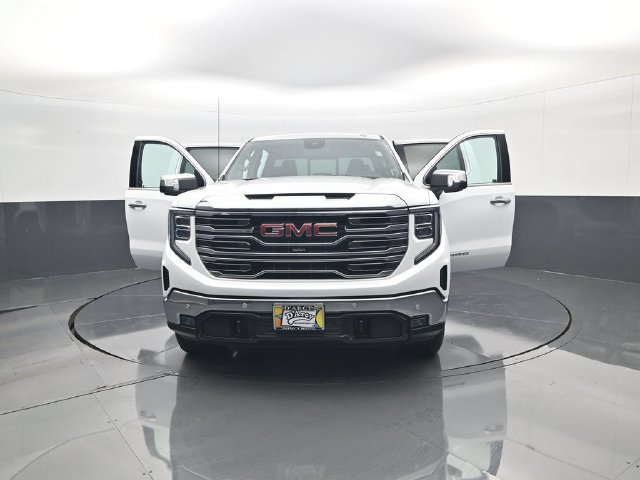 Certified 2023 GMC Sierra 1500 SLT w/ SLT Premium Plus Package AWD/4WD image 31