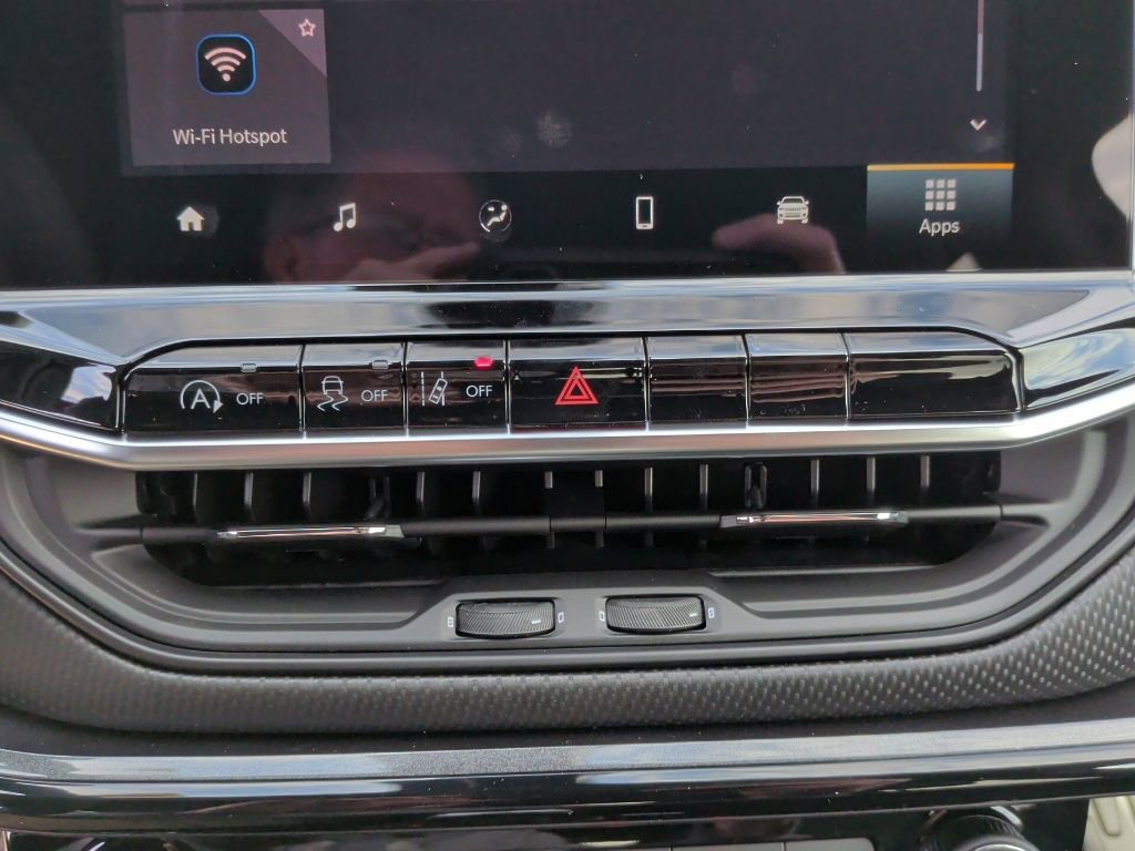 New 2026 Jeep Compass Altitude image 28