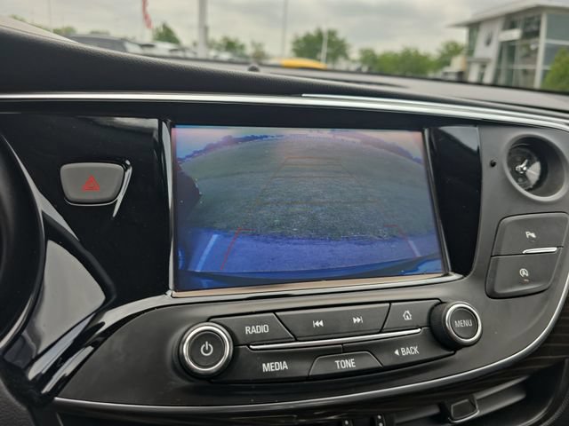 Used 2020 Buick Envision Essence AWD/4WD image 15