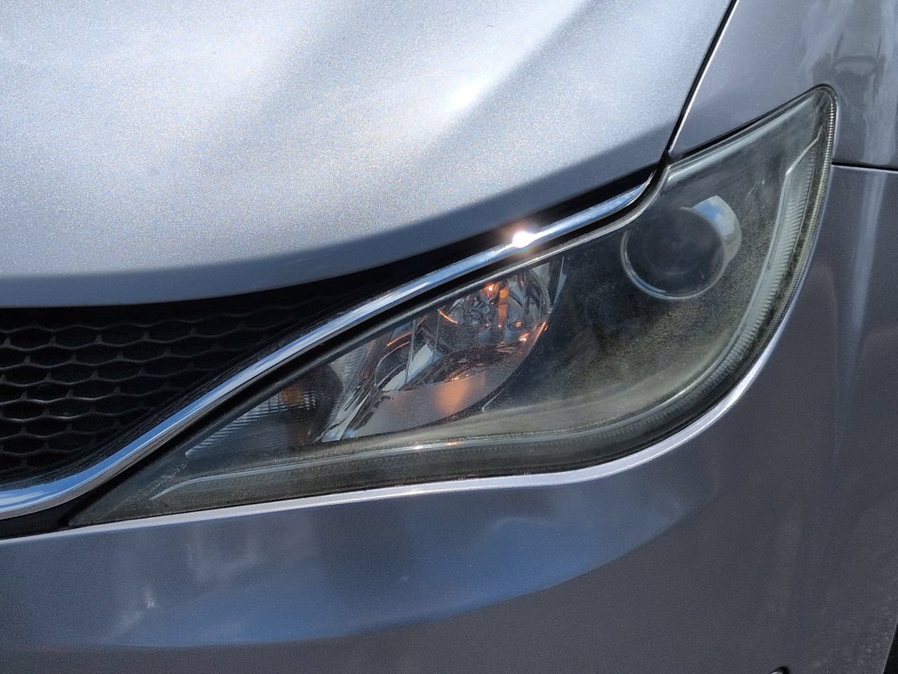 Used 2019 Chrysler Pacifica Touring-L Plus w/ Advanced Safetytec Group FWD image 10
