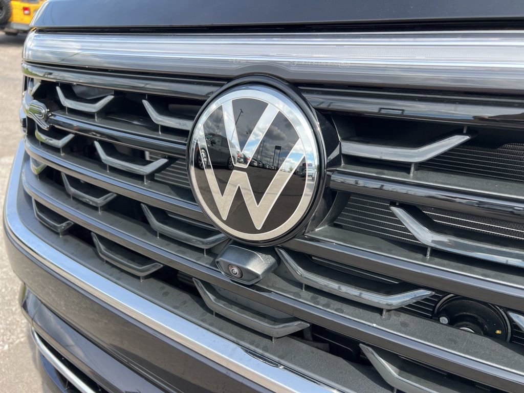New 2026 Volkswagen Atlas SEL Premium R-Line image 10