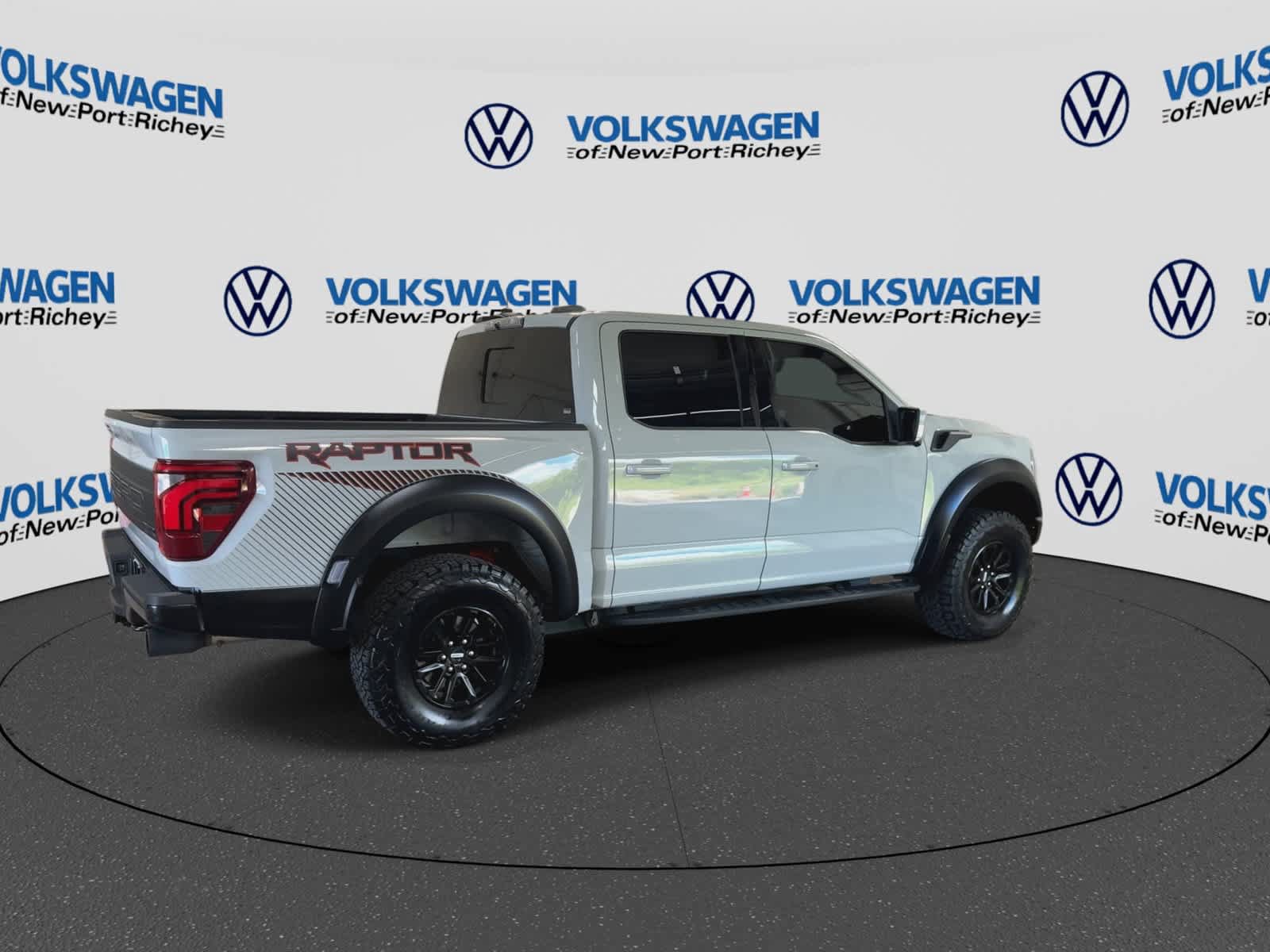 Used 2024 Ford F150 Raptor AWD/4WD image 7