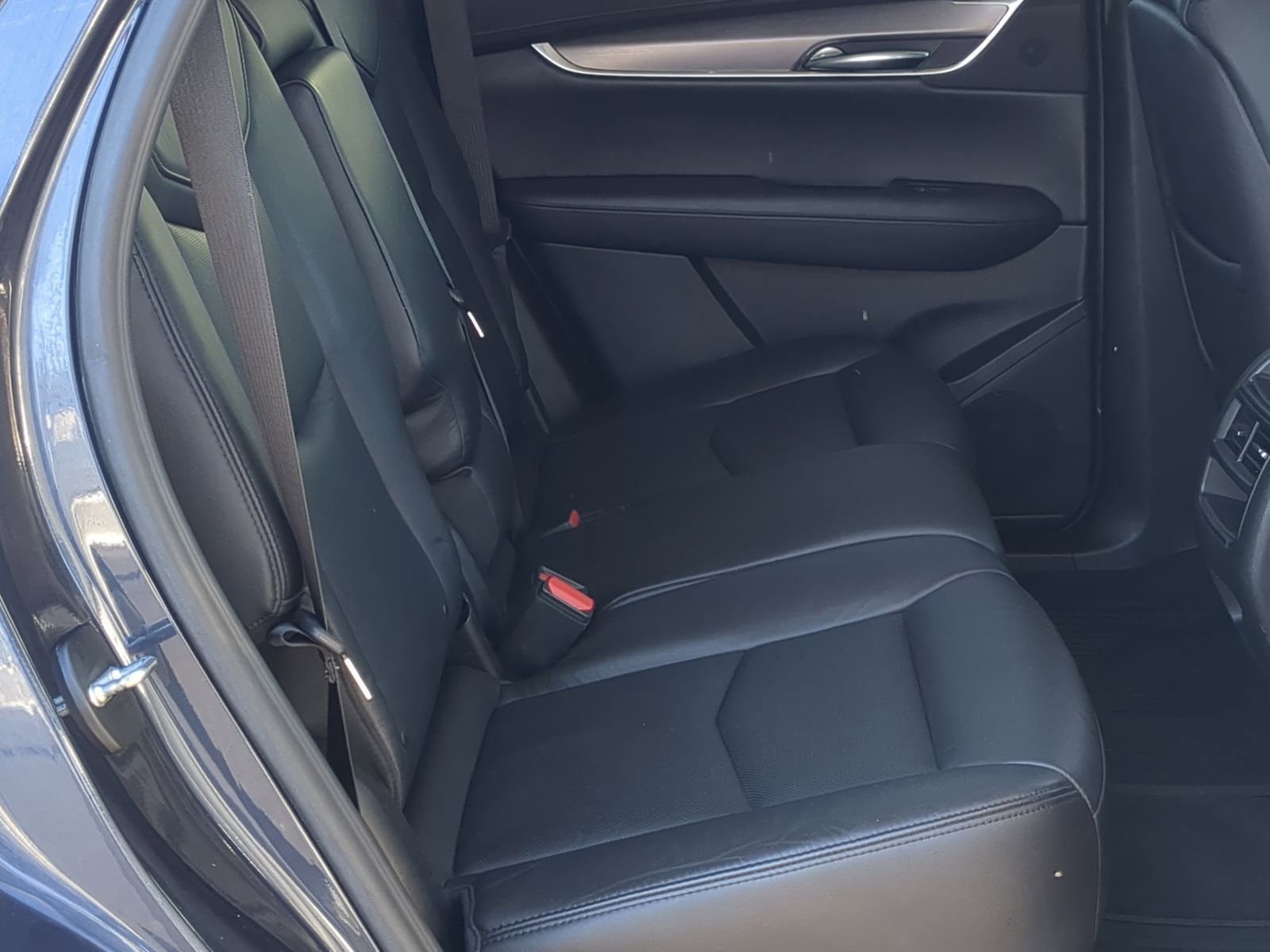 Used 2018 Cadillac XT5 Luxury image 25