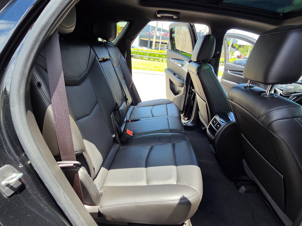 Used 2022 Cadillac XT5 Premium Luxury w/ Technology Package FWD image 20