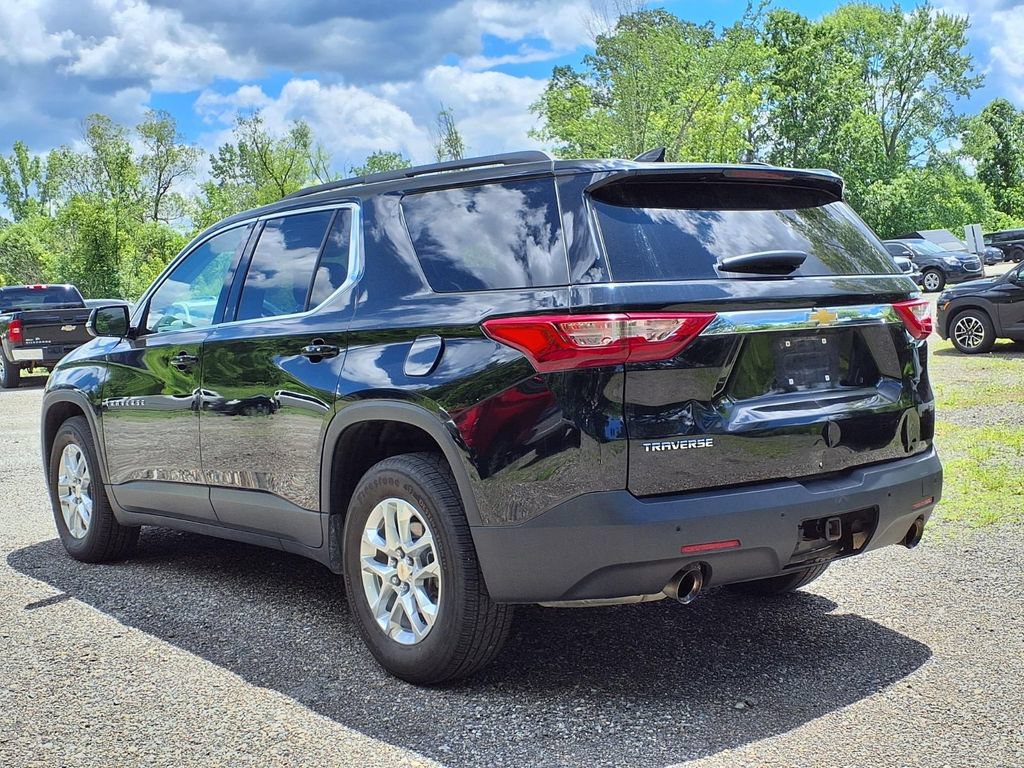 Used 2019 Chevrolet Traverse LT w/ LPO, Floor Liner Package AWD/4WD image 6