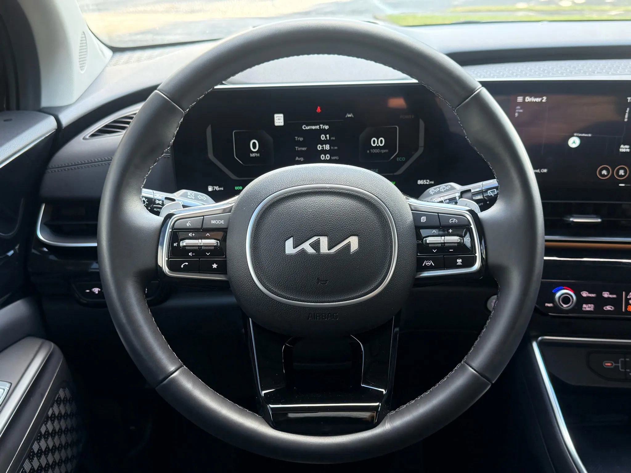 Used 2025 Kia Carnival SX Prestige image 10