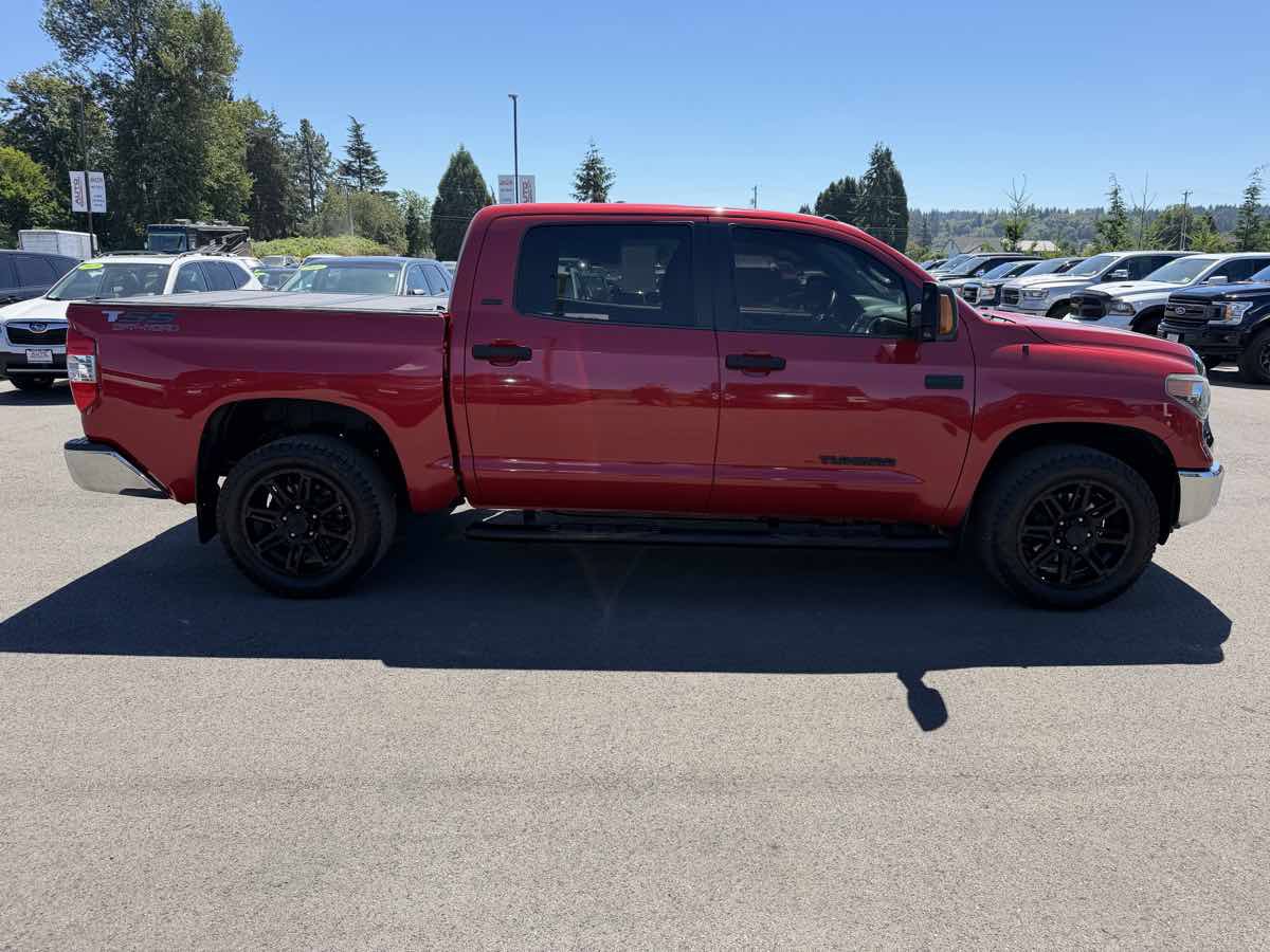 Used 2018 Toyota Tundra SR5 w/ SR5 Upgrade Package RWD image 9