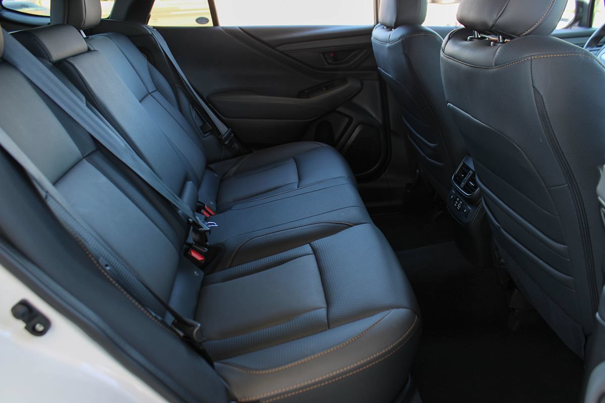 Used 2025 Subaru Outback Wilderness AWD/4WD image 26