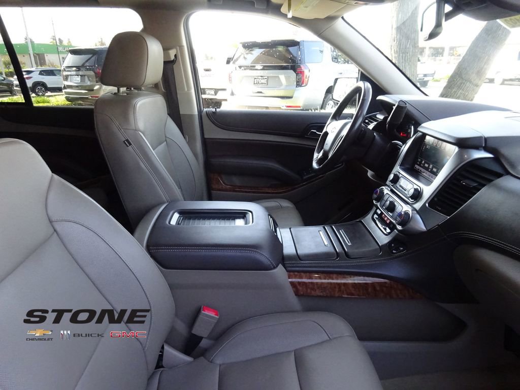 Used 2018 Chevrolet Tahoe Premier image 16