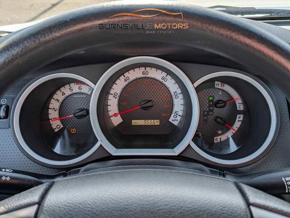 Used 2014 Toyota Tacoma 2WD Regular Cab image 20