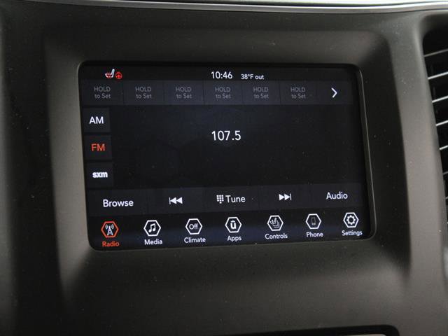 Used 2021 Jeep Cherokee Latitude Lux w/ Mopar Interior Package image 10