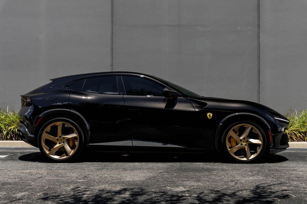 Used 2024 Ferrari Purosangue AWD/4WD image 6