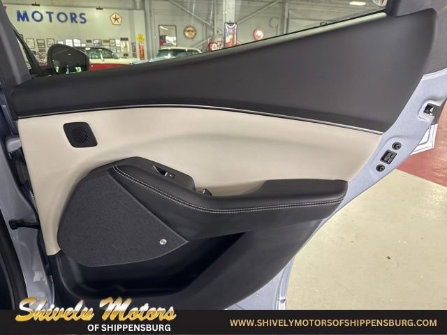 Used 2022 Ford Mustang Mach-E Premium RWD image 35