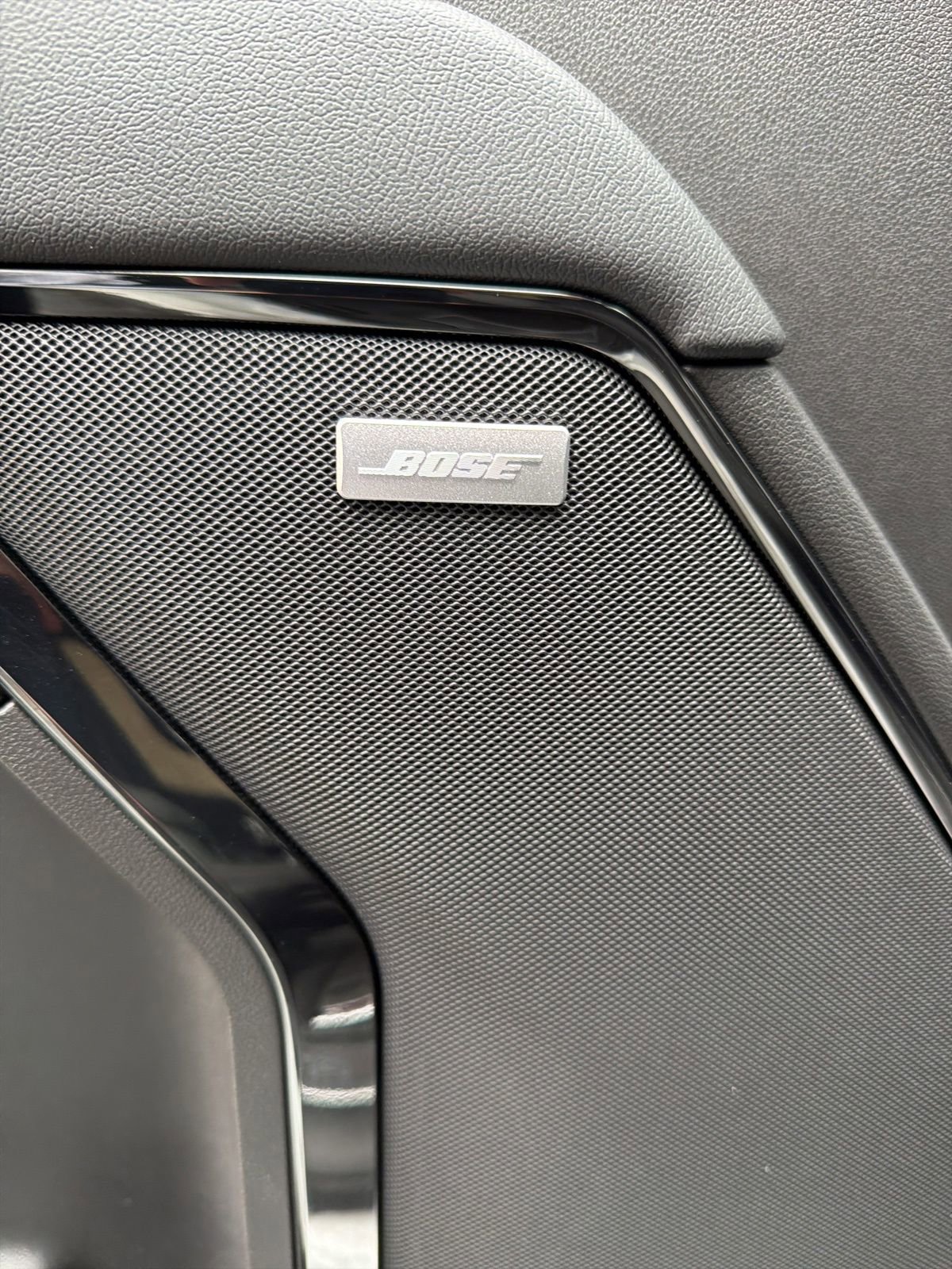 Certified 2025 GMC Sierra 1500 AT4 w/ AT4 Premium Package image 13