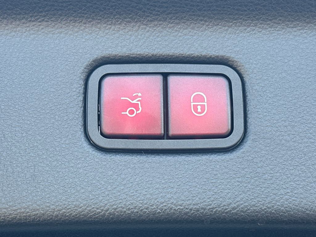 New 2026 Mercedes-Benz S 580 4MATIC Sedan image 21