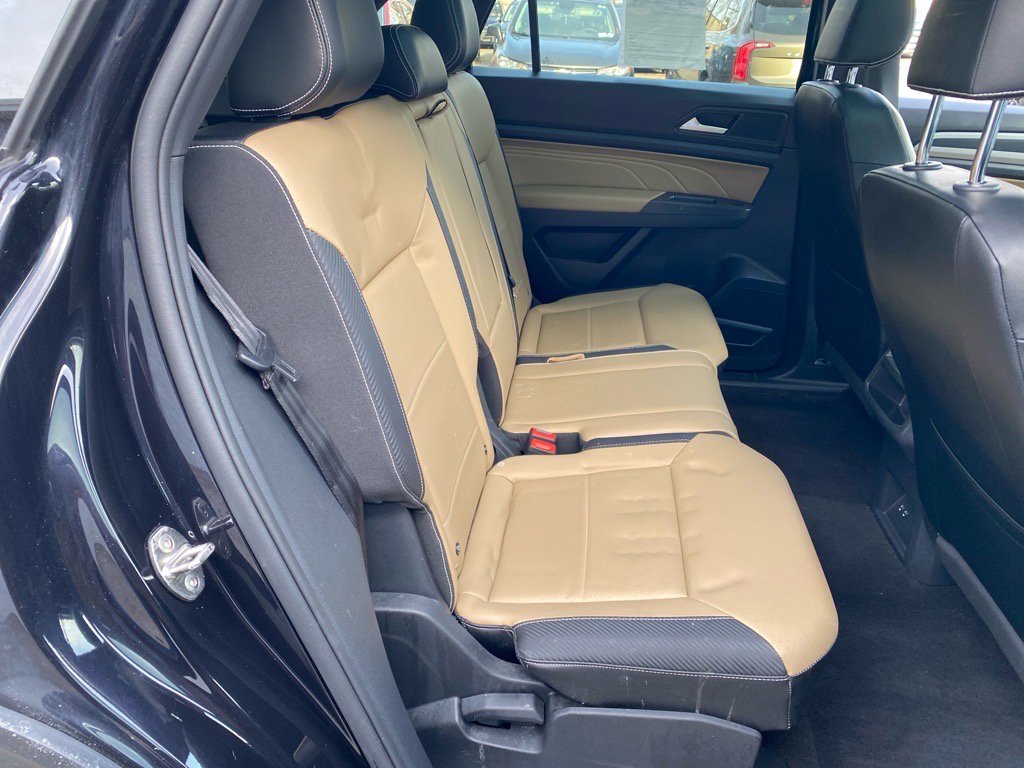 Used 2022 Volkswagen Atlas Cross Sport SEL image 24