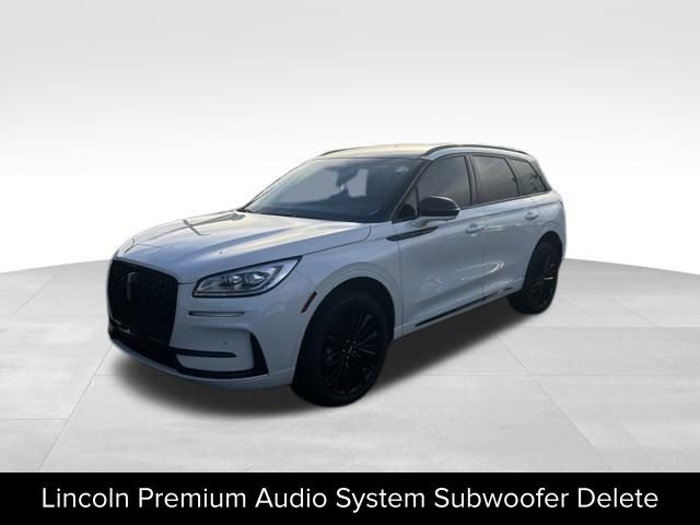 Certified 2023 Lincoln Corsair Reserve w/ Equipment Group 201A image 4