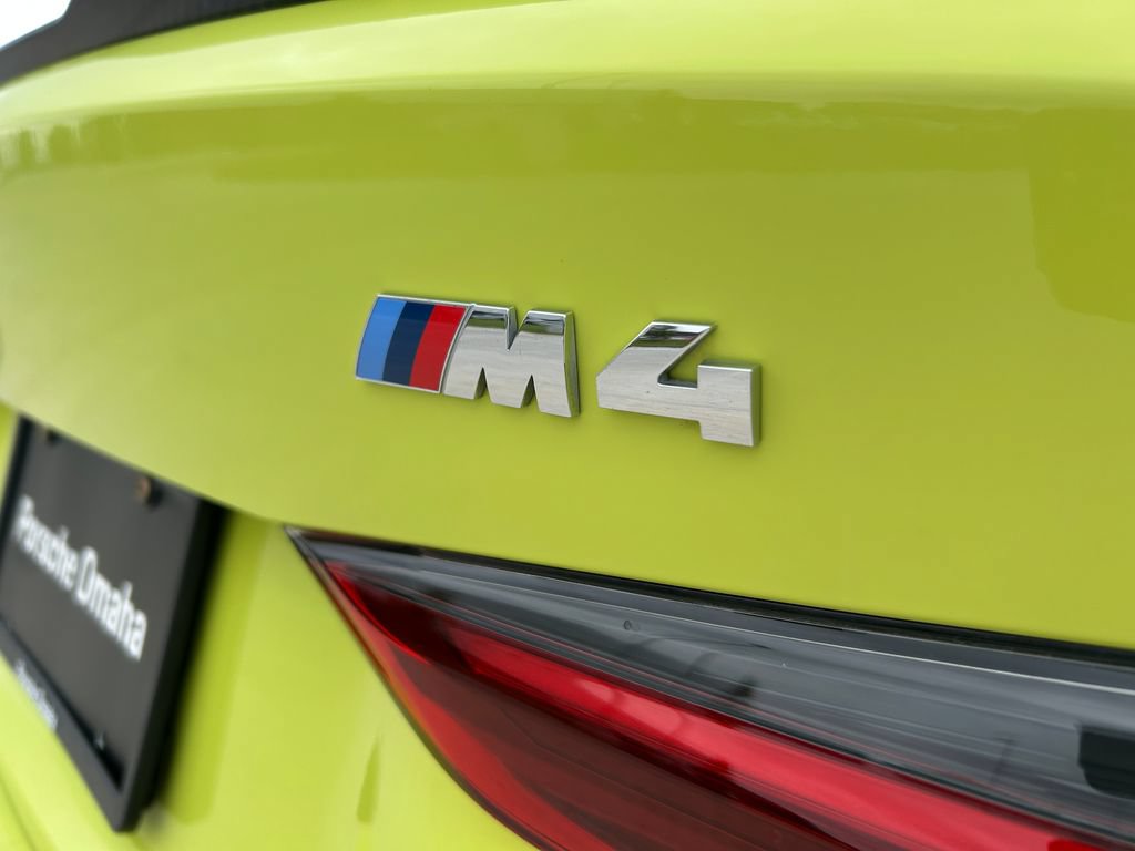 Used 2021 BMW M4 Coupe w/ M Carbon Exterior Package RWD image 25