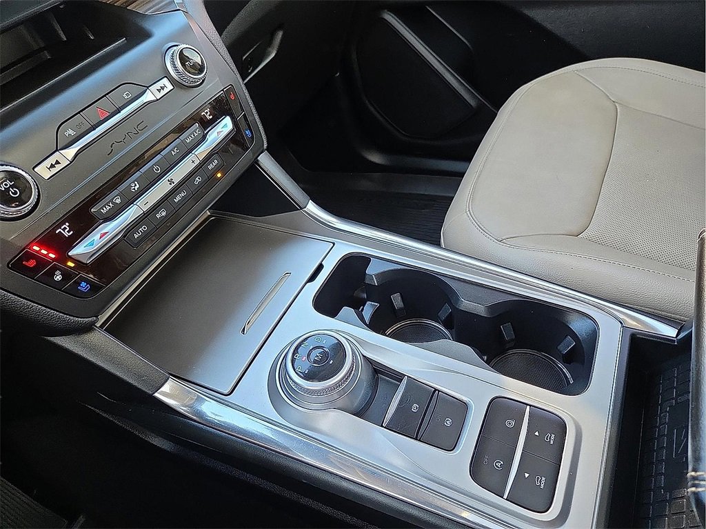 Used 2020 Ford Explorer Limited w/ Class III Trailer Tow Package image 20