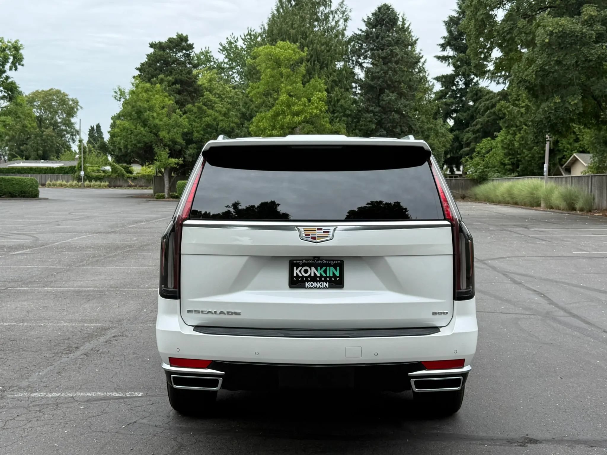 Used 2022 Cadillac Escalade ESV Luxury AWD/4WD image 5