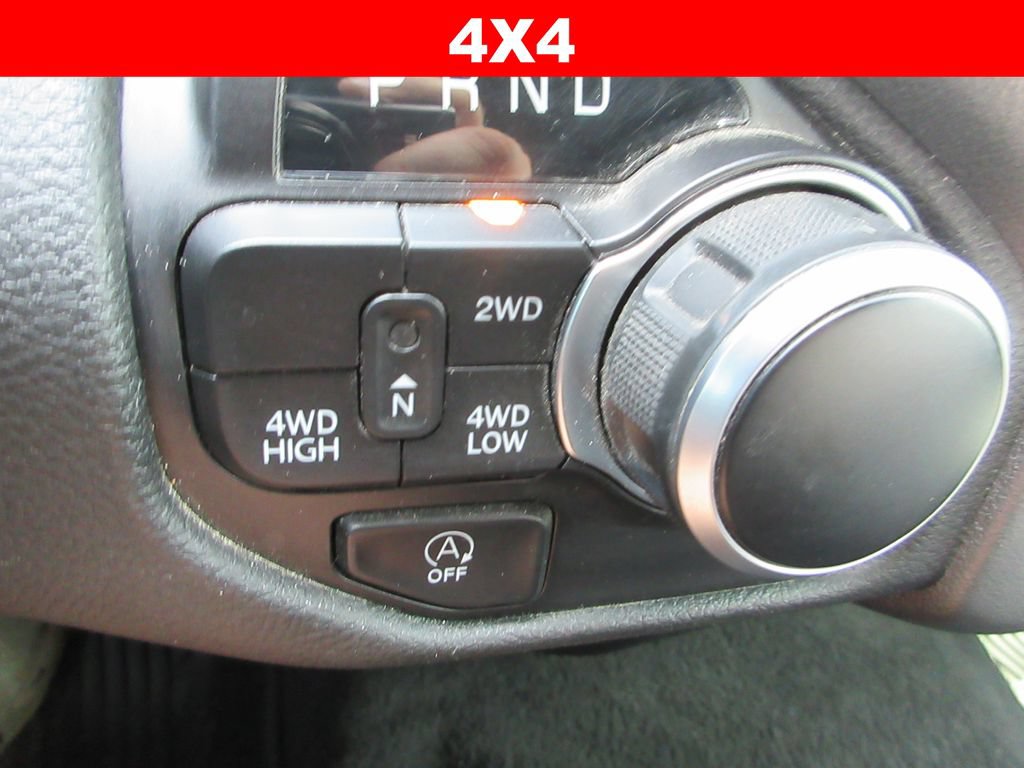 Used 2024 RAM 1500 Big Horn AWD/4WD image 25
