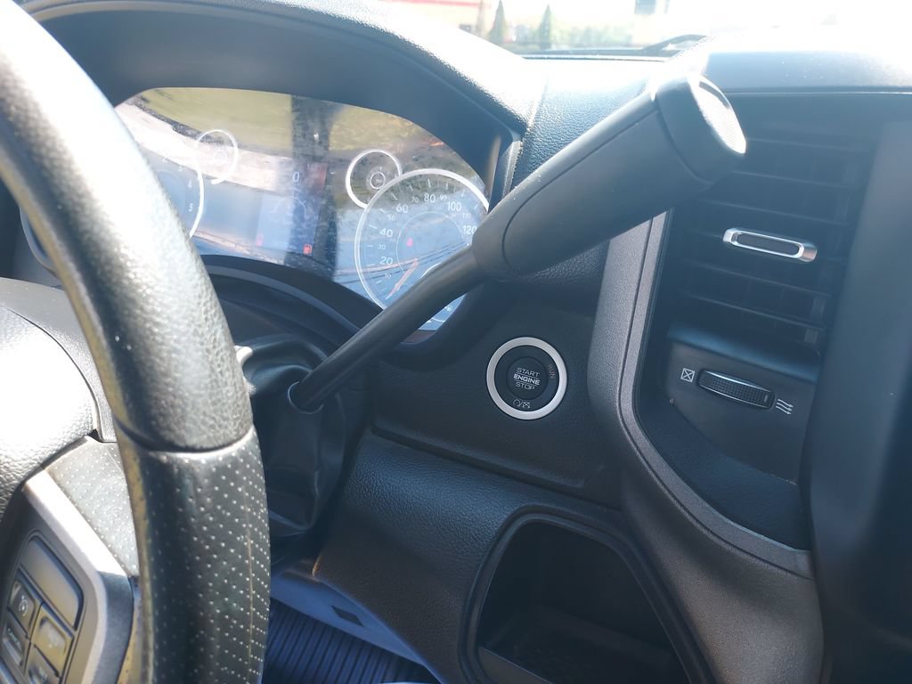 Used 2022 RAM 3500 Tradesman AWD/4WD image 23